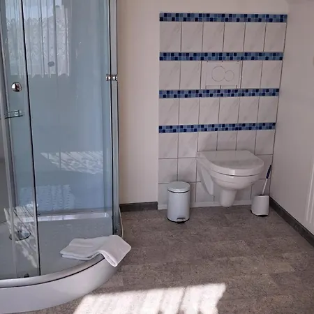 Helene Apartmán *